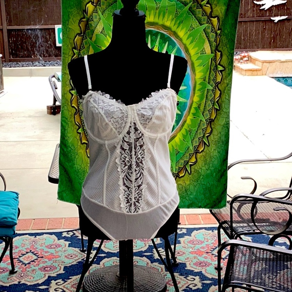 Free People NWT Intimately white  large bodysuit.